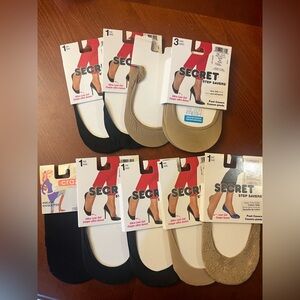 Secret Low Cut Foot Covers Black/Nude/Lace NWT